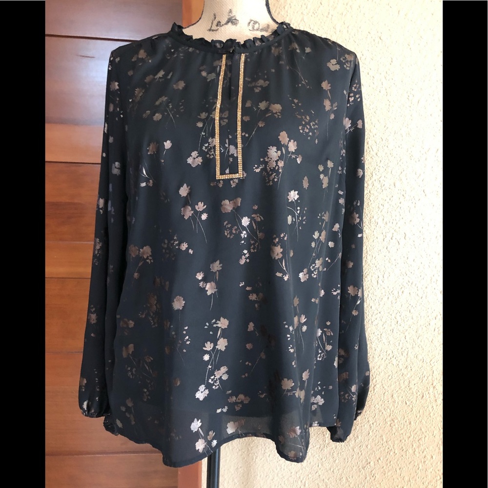 Liz Claiborne Women’s Top - Sz L 🖤💛